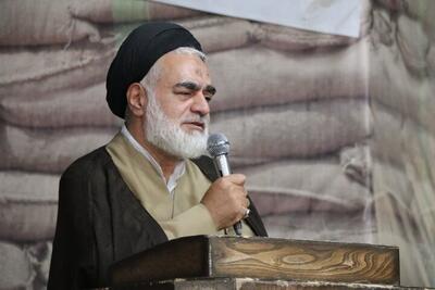 امام جمعه اصفهان: در انتخابات شاهد تخریب‌هایی هستیم که موجب دوقطبی شدن جامعه خواهد شد