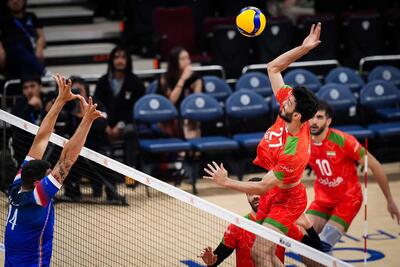 فرانسه ترمز والیبال ایران را کشید