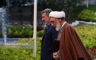 ورود نامزدهای انتخابات ریاست جمهوری به استودیو