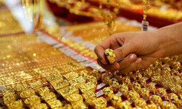 کاهش قیمت سکه؛ افزایش قیمت طلا!