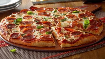 علت محبوبیت جهانی و خوشمزگی پیتزا چیست؟