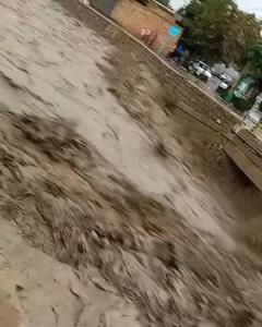 سیلاب عجیب در شهر راز خراسان شمالی