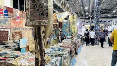 گشایش نمایشگاه صنایع دستی و هنرهای تجسمی در منطقه آزاد ماکو
