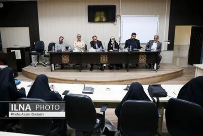 مناظره روسای ستادهای انتخاباتی در دانشگاه امام خمینی(ره)
