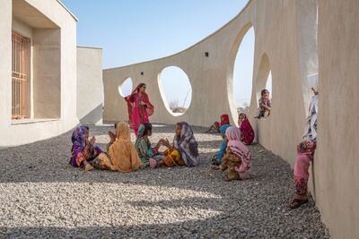 گزارش تصویری| مدرسه روستایی چابهار، برنده جایزه جهانی معماری