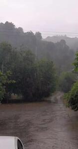 رگبار تندری و شدید باران در فومن گیلان + فیلم
