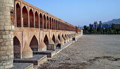 دولت چهاردهم برای رفع معضلات اصلی اصفهان‌ چاره‌اندیشی کند