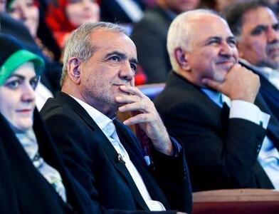 حسام الدین آشنا: کاری که ظریف برای پزشکیان می‌کند، بایدن برای اوباما نکرد | رویداد24