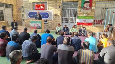 مشارکت در انتخابات مهر تاییدی بر نظام اسلامی است
