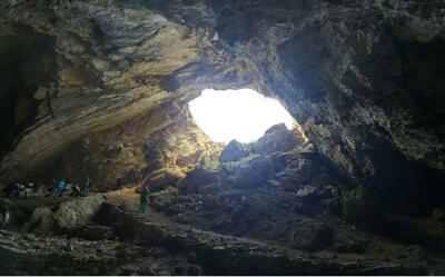 غار بورنیک و جاذبه های دیدنی آن