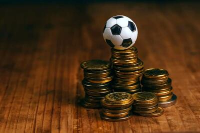 سرنوشت دکل نفتی در انتظار سکه‌های طلا؛ روی دیگر «سکه فساد» در فوتبال
