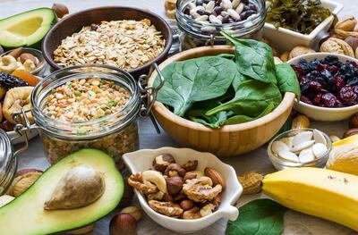 پنج تغییر رژیم غذایی که می‌تواند به کاهش فشار خون کمک کند