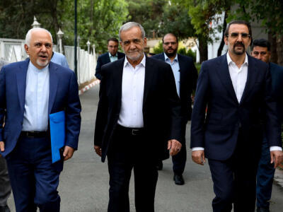 راهبرد زدن زیر میز از سوی تمامیت خواهان - دیپلماسی ایرانی