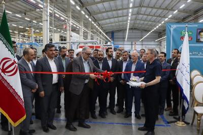 افتتاح ۵ واحد صنعتی در یزد با حضور معاون وزیر صمت