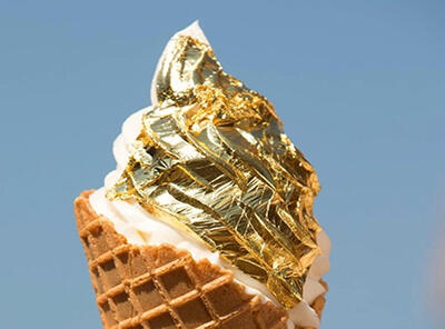 ببینید | فروش بستنی‌ با روکش طلا در کرج