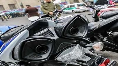 کشف 2 دستگاه موتورسیکلت قاچاق بمبلغ 2.5 میلیارد تومان در تهران