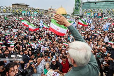 (تصاویر) گردهمایی انتخاباتی هواداران «سعید جلیلی» در میدان امام حسین