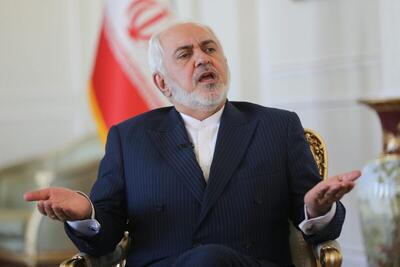 کنایه ظریف به رائفی‌پور؛ اسم خودش را هم گذاشته استاد /۲۰ گرم طلا برای هر خانواده را از کجا می خواهید بیاورید؟/هرگز یک ایرانی را تهدید نکنید