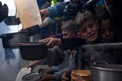 صحنه‌های تکان دهنده از گرسنگی در غزه+فیلم