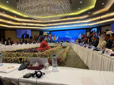 آغاز به کار اجلاس وزیران خارجه مجمع گفت‌وگوی همکاری آسیا در تهران/ میهمانان عکس یادگاری گرفتند‌