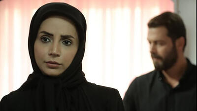 سکانس عاشقانه ابراز علاقه پژمان بازغی به شبنم قلی خانی در سریال هشت و نیم دقیقه / تو زیباترین همسر دنیایی+فیلم