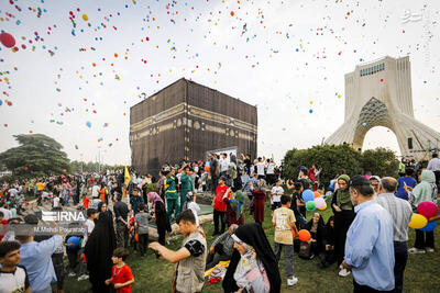عکس/ مهمانی بزرگ غدیر در پایتخت (۲)