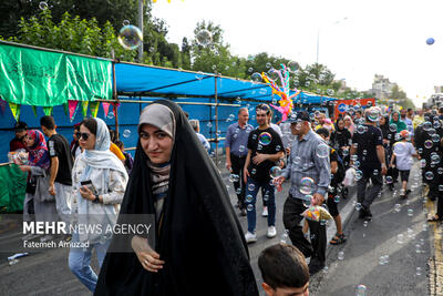 مهمونی کیلومتری غدیر در جنوب تهران/۵۰هزار پرس غذا طبخ و توزیع شد