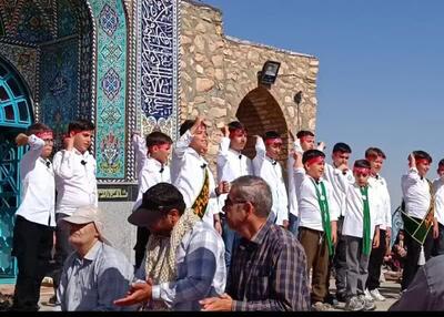 مراسم جشن عید غدیر در آستانه امامزاده حمزه عرب بیجار