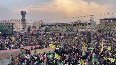 هم‌اکنون حضور پرشور مردم در میدان امام حسین(ع) در جشن بزرگ ده کیلومتری