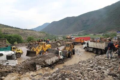 جاده سمنان - فیروزکوه بر اثر سیلاب مسدود شد