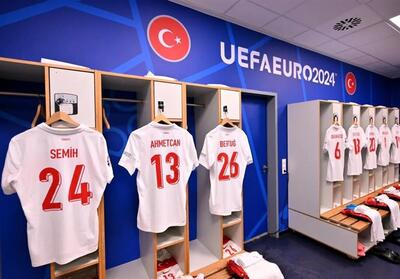 اعلام ترکیب اصلی تیم‌های ملی جمهوری چک و ترکیه - تسنیم