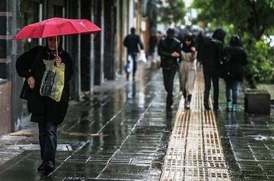 وزش باد شدید و رگبار در انتظار تهرانی‌ها