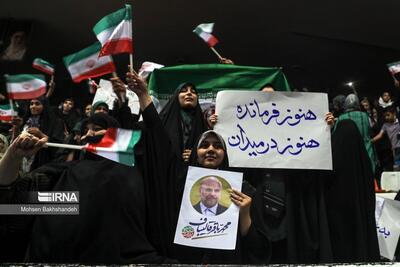 (تصاویر) سفر انتخاباتی قالیباف به مشهد