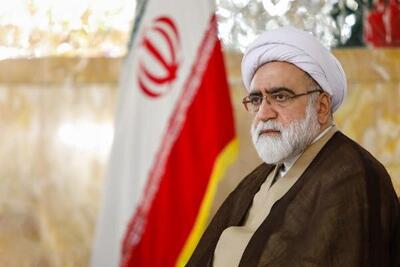 تروریستی اعلام کردن سپاه نشانه اوج خباثت دشمنان ایران است