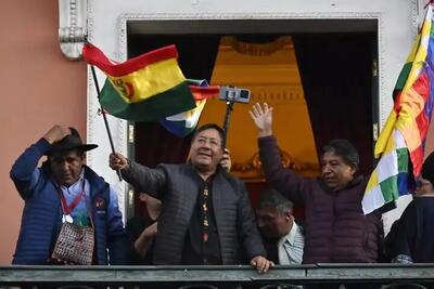 همه چیز تحت کنترل است/ شکست کودتا در بولیوی