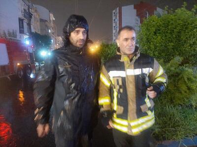 رفع آب‌گرفتگی ۱۴ نقطه شهر رشت توسط آتش‌نشانان