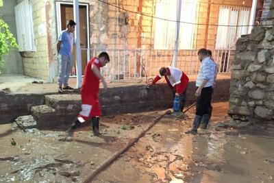 امدادرسانی به ۷۰ باب منزل مسکونی و ۶۲ عابر پیاده در پی وقوع سیل در شهرستان‌های آذربایجان شرقی
