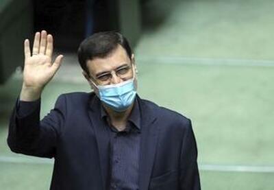 قاضی‌زاده هاشمی از ادامه رقابت‌های انتخاباتی انصراف داد