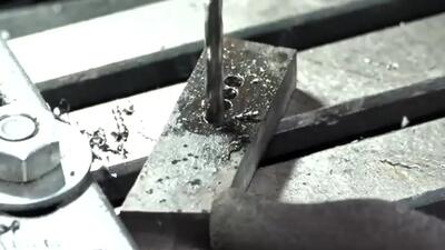 (ویدئو) ساخت یک چاقوی زیبا با فنر قدیمی کامیون
