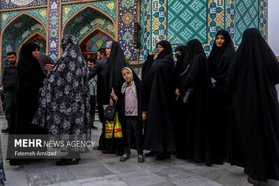 تصاویر: انتخابات چهاردهمین دوره ریاست جمهوری در امام‌زاده صالح (ع) تهران