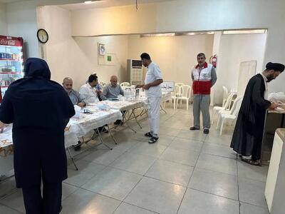 حضور داوطلبان جمعیت هلال احمر در مکه و مدینه در پای صندوق‌های رای