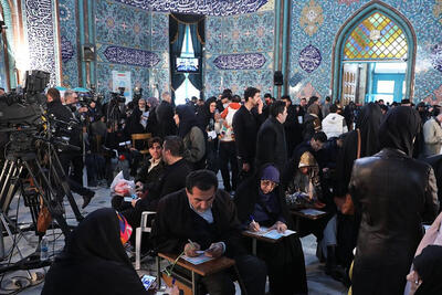 ببینید | تصویر ۳۶۰ درجه در حسینیه ارشاد و حضور پرشور مردم برای شرکت در انتخابات