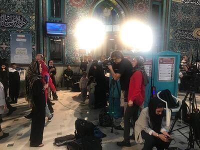 شلوغی شعب اخذ رای اصفهان در ساعات پایانی انتخابات