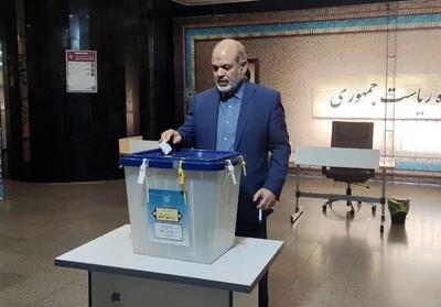 احمد وحیدی در وزارت کشور رای داد+ فیلم