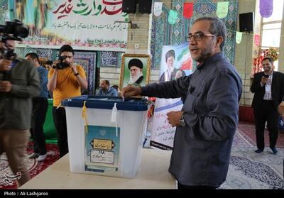 شرکت در انتخابات نه بزرگ به دشمن است- فیلم دفاتر استانی تسنیم | Tasnim
