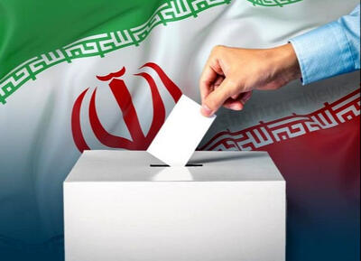 عکسی جالب از تیپ عجیب و تعجب آور یک شهروند در پای صندوق رأی