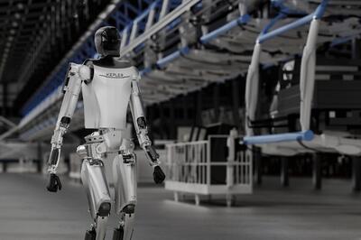 یک ربات در کره جنوبی از شدت کار زیاد خودکشی کرد!
