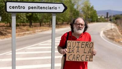 پیرمرد اسپانیایی از شدت تنهایی خواستار رفتن به زندان است!