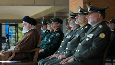 ایران تحت رهبری (آیت‌الله) خامنه‌ای سال‌های انزوا را پشت سر گذاشت