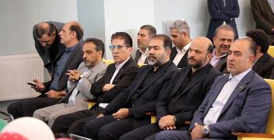 استاندار اصفهان: یکی از کارهای خوب دکتر قدیری ساخت یک نیروگاه یک هزار مگاواتی خورشیدی است